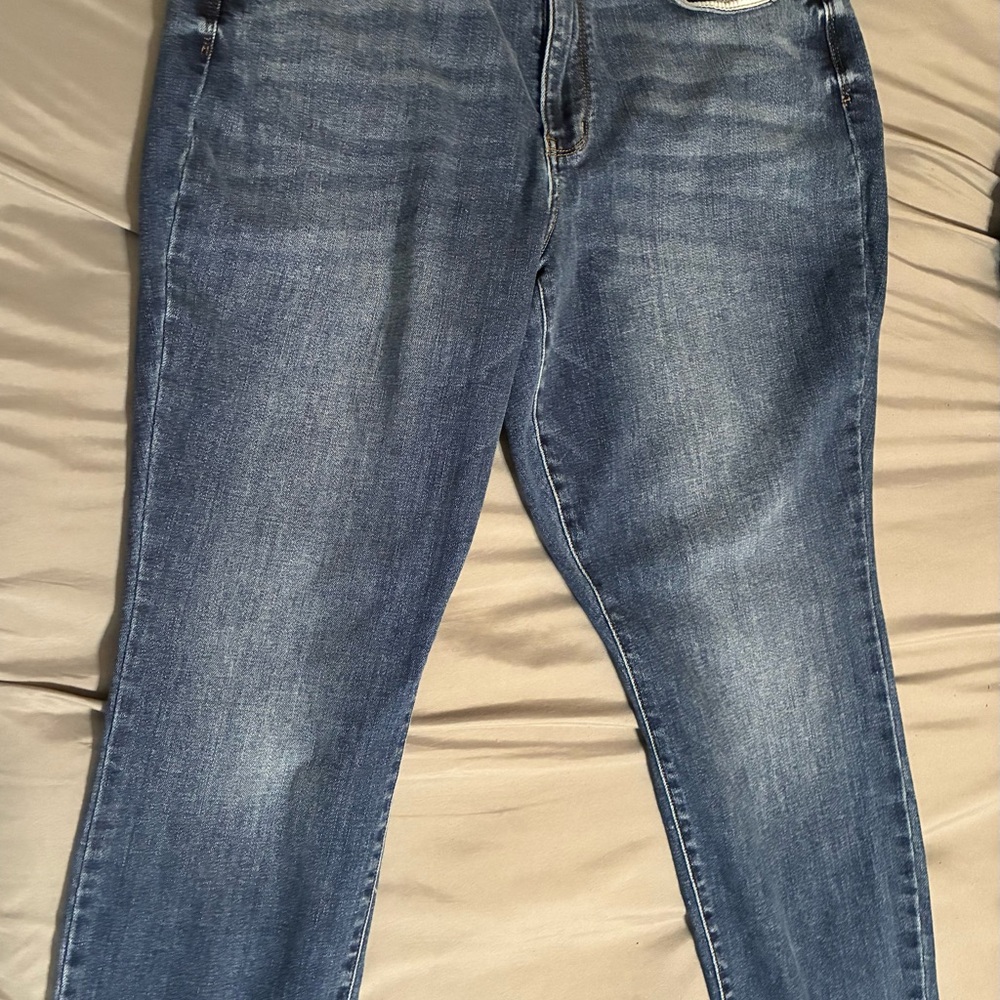 Hollister Women's Dark Blue Bootcut jeans
